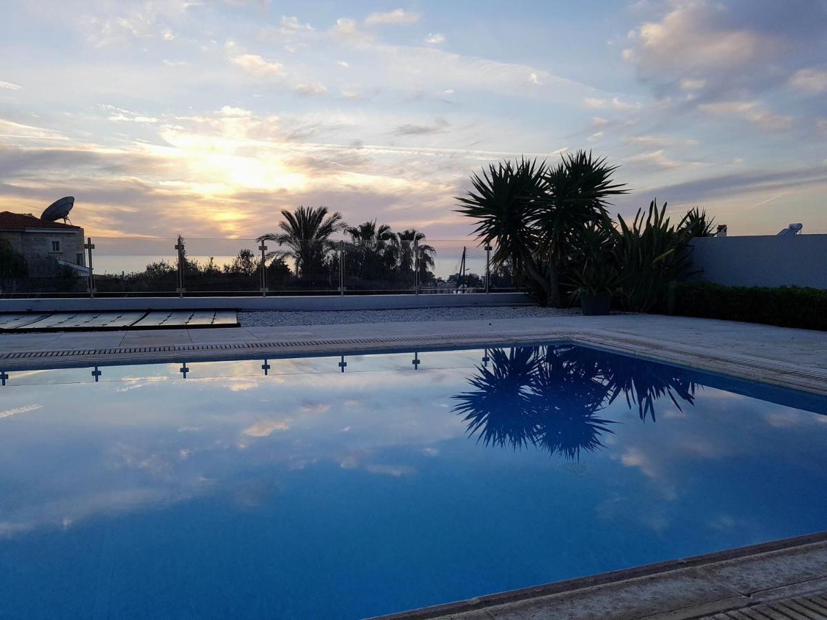 Villa Verdi: Luxury Villa With Private Pool Peyia Dış mekan fotoğraf