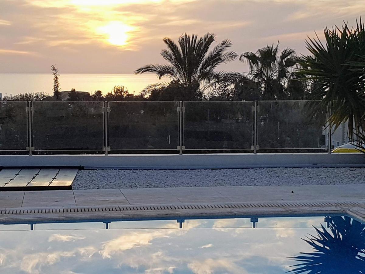 Villa Verdi: Luxury Villa With Private Pool Peyia Dış mekan fotoğraf