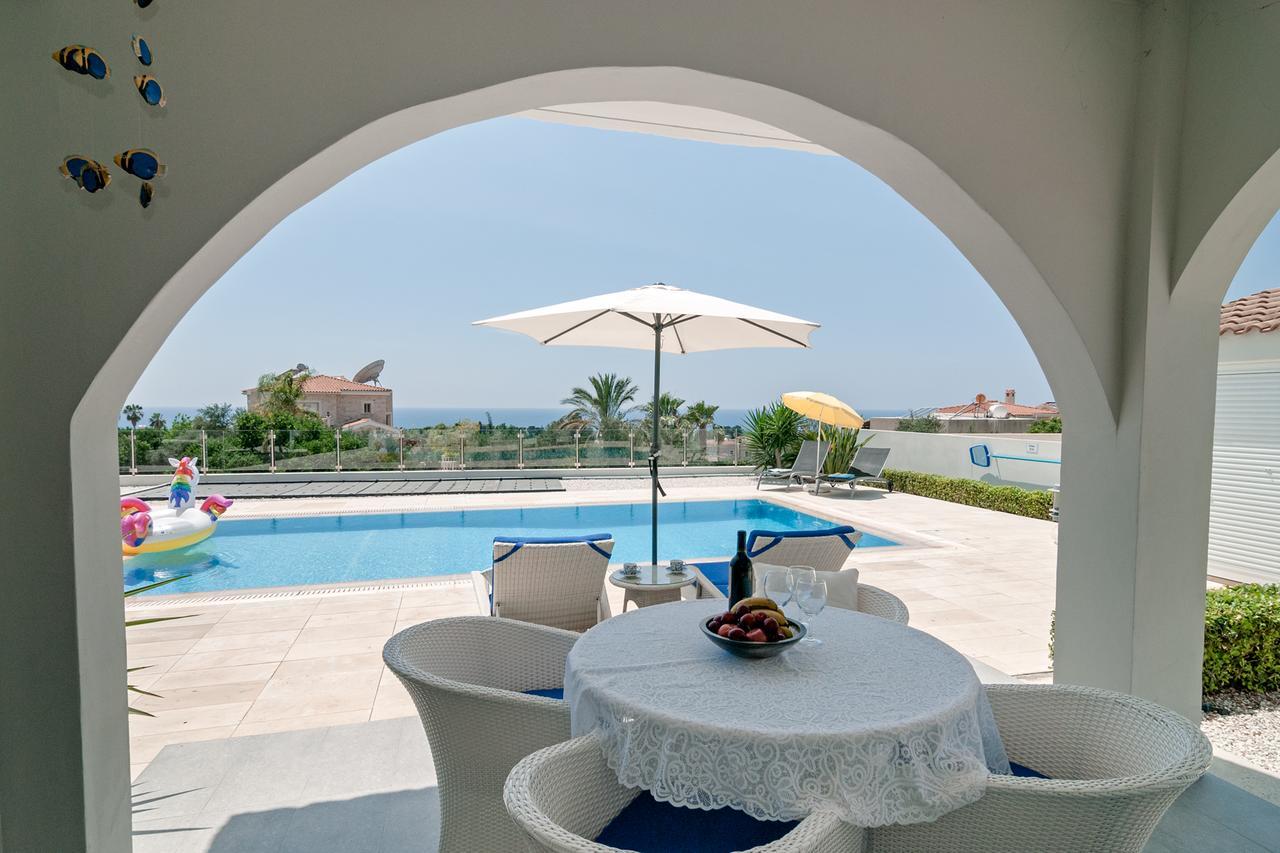 Villa Verdi: Luxury Villa With Private Pool Peyia Dış mekan fotoğraf