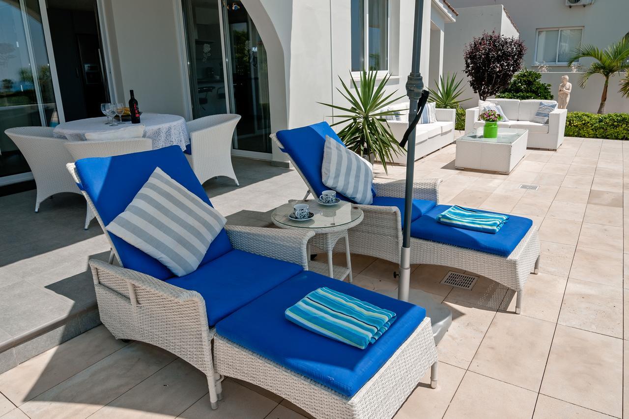 Villa Verdi: Luxury Villa With Private Pool Peyia Dış mekan fotoğraf